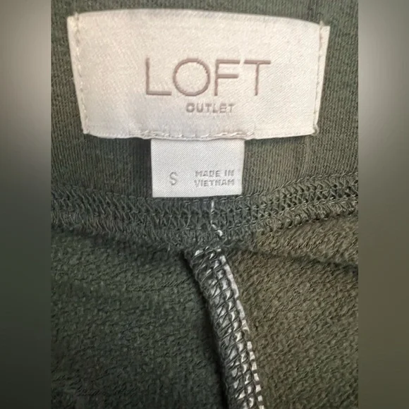 Loft Olive Knit Joggers Small Pockets Drawstring Casual Athleisure Soft Cozy - Picture 10 of 10